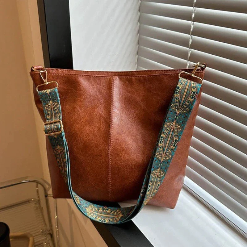 Mönster crossbodyväska - Bild 9